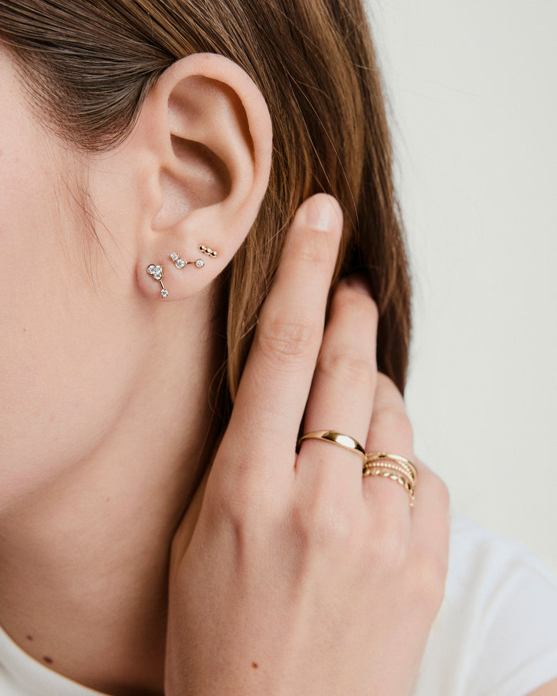 LGD Asymmetric Cluster Stud 2