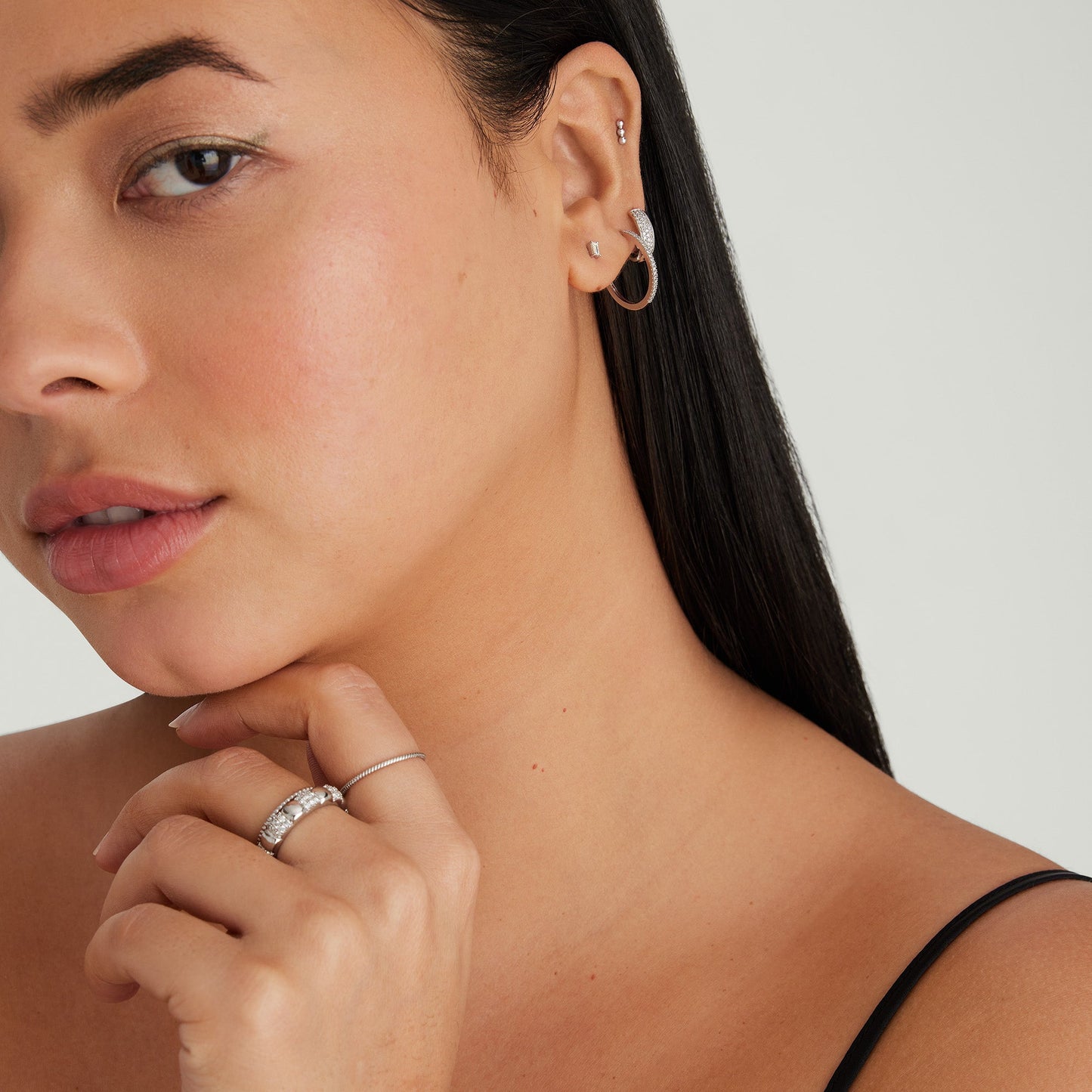 Pos - Baguette Diamond Flat Back Stud