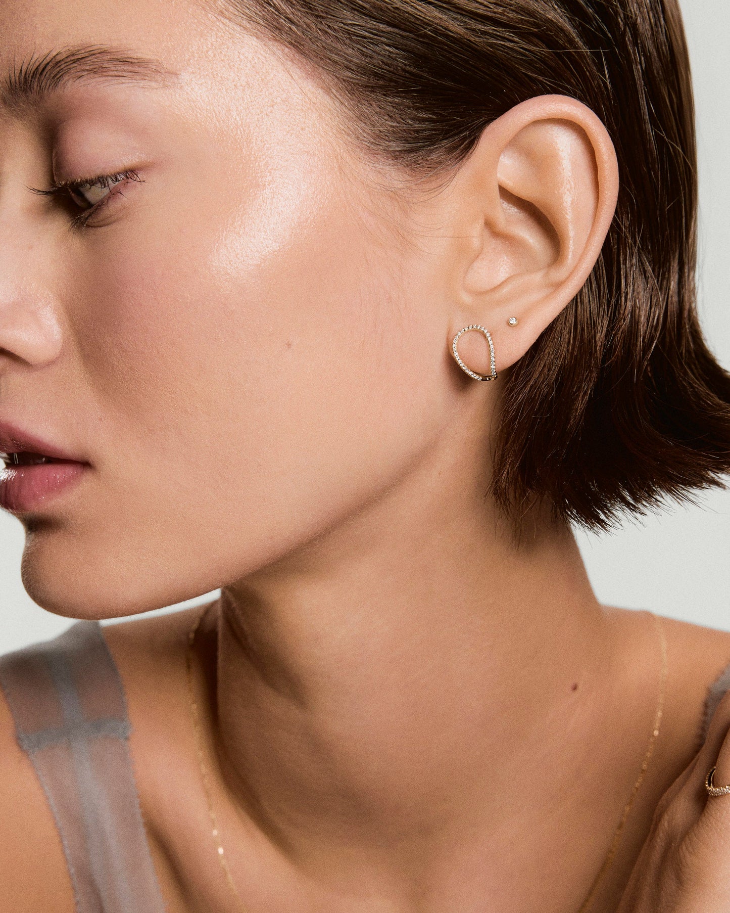 Interconnected Loop PavÃƒÂ© Diamond Studs