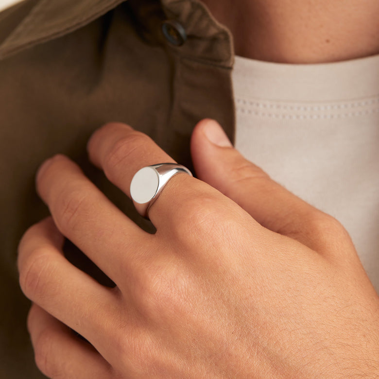 Bold Round Signet Ring