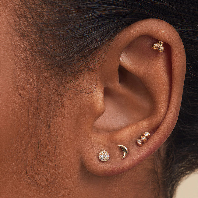 Pos - Straight Moon Flat Back Stud