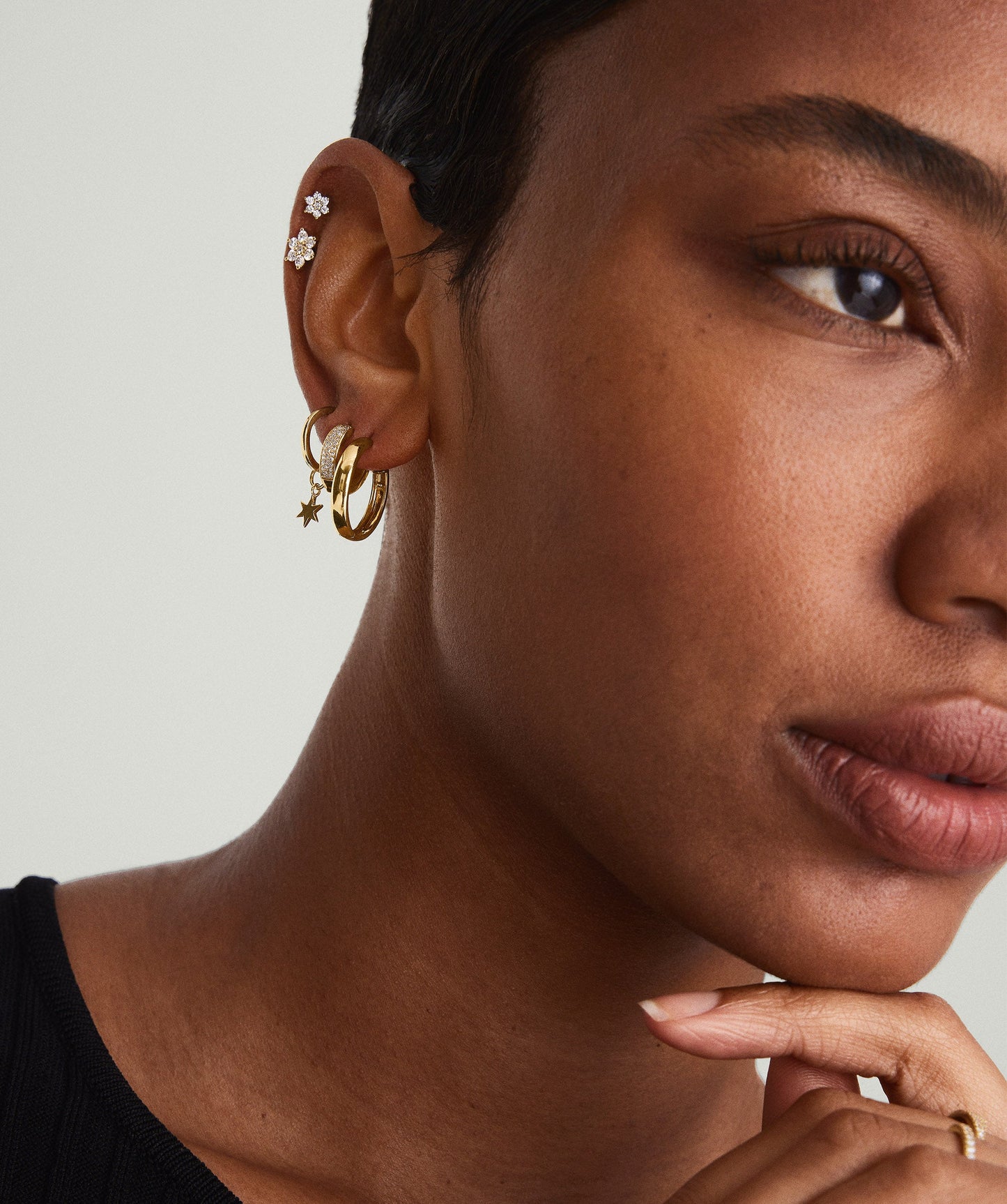 Bold Medium Hoops