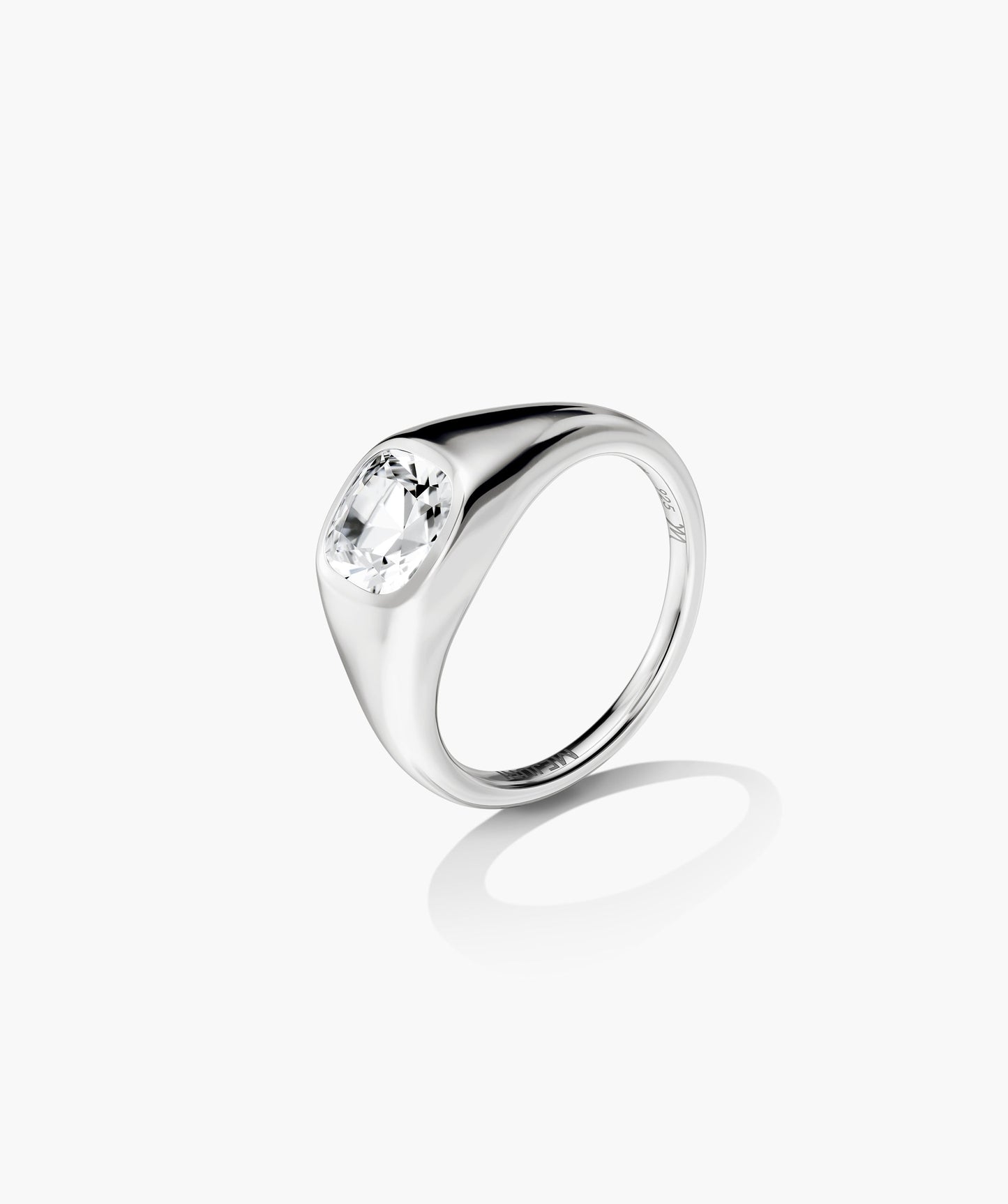 Jude Pinky Signet Ring