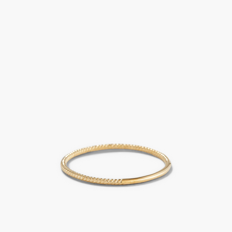 Twist Ring