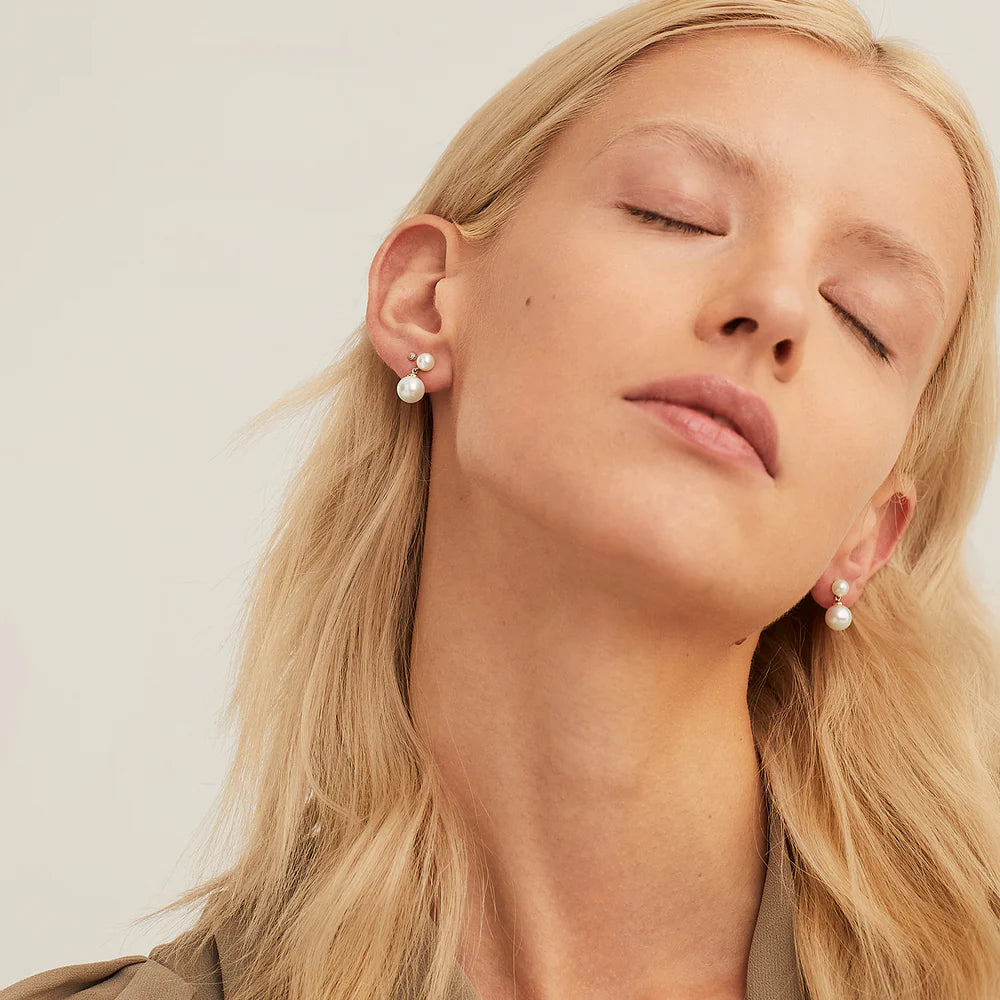 Essential Pearl Earrings